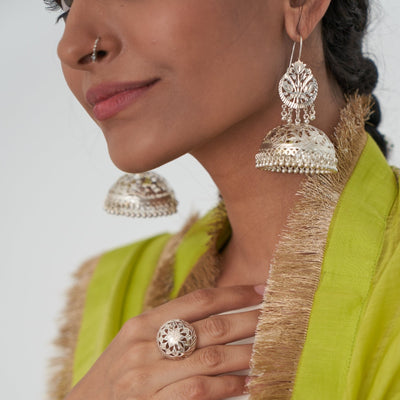 Jhumka Jewellery by Gulaal Jewels – elegant, lightweight, crafted for every occasion.