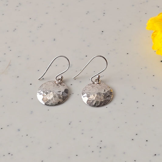 Kiyat - Shiny Silver Earrings