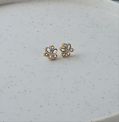 Aadya Studs