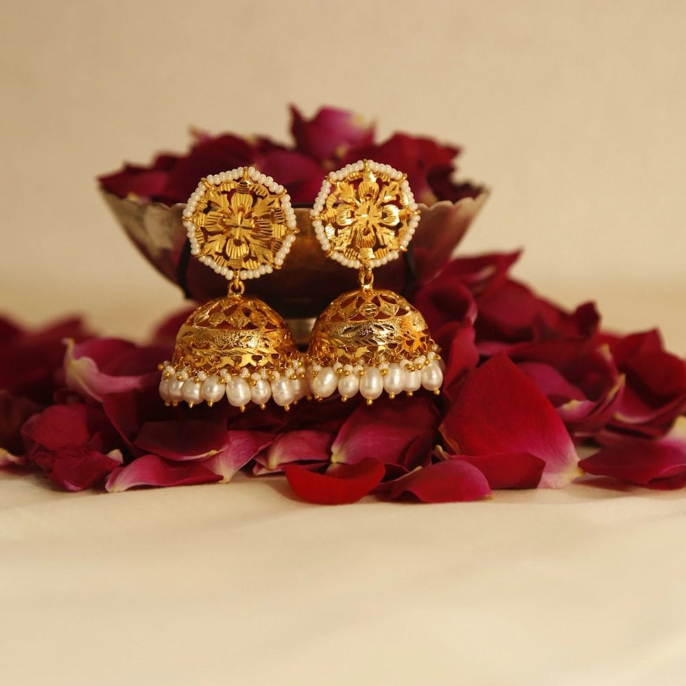 Jhumka Jewellery by Gulaal Jewels – elegant, lightweight, crafted for every occasion.