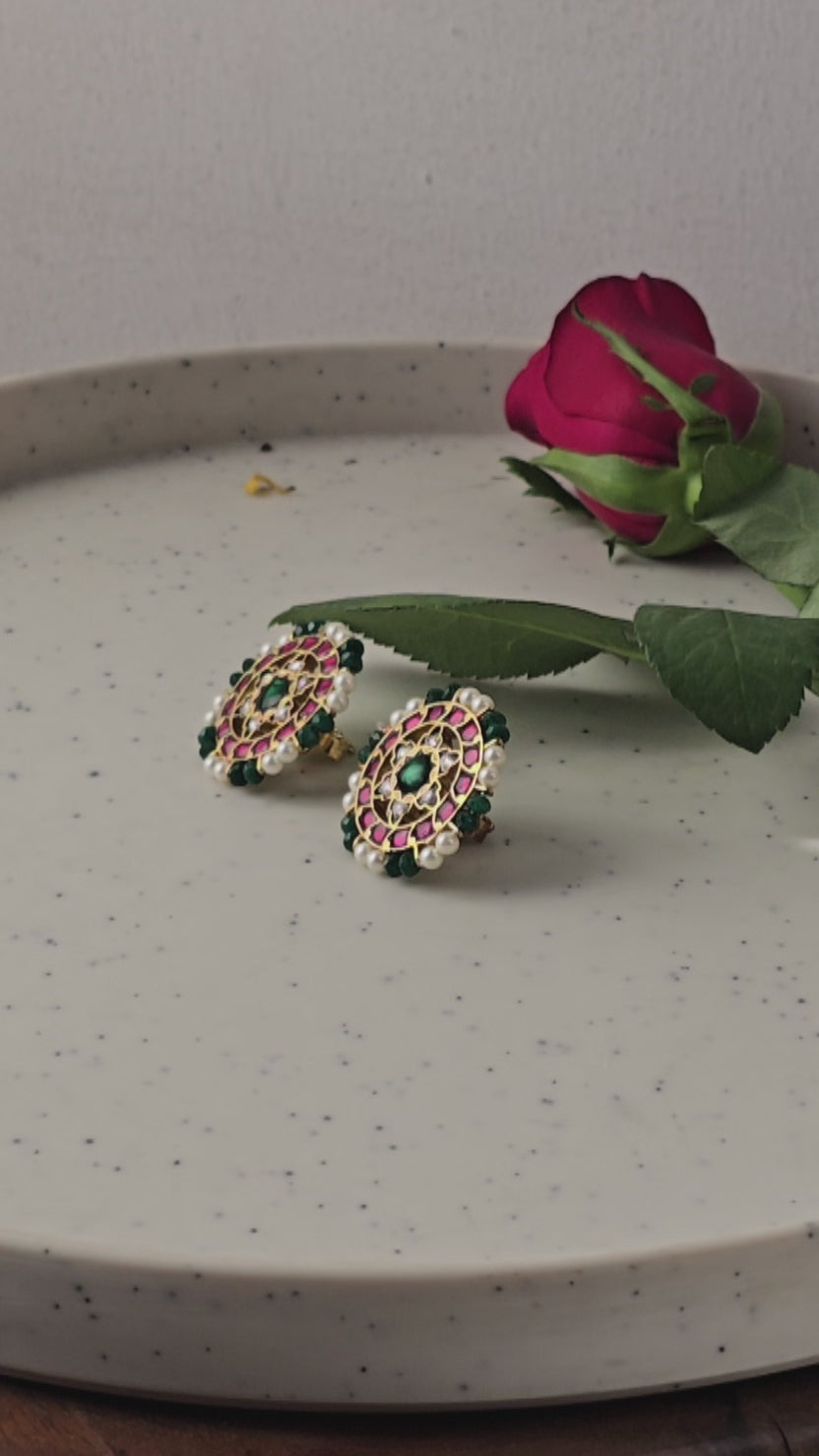 Aaina - Antique Gold Earrings