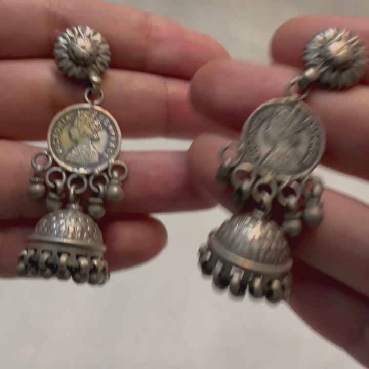 Kanika - Oxidised Jhumka