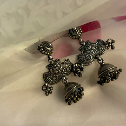 Noorani - Oxidised Jhumka