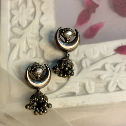 Nawabi - Oxidised Jhumka