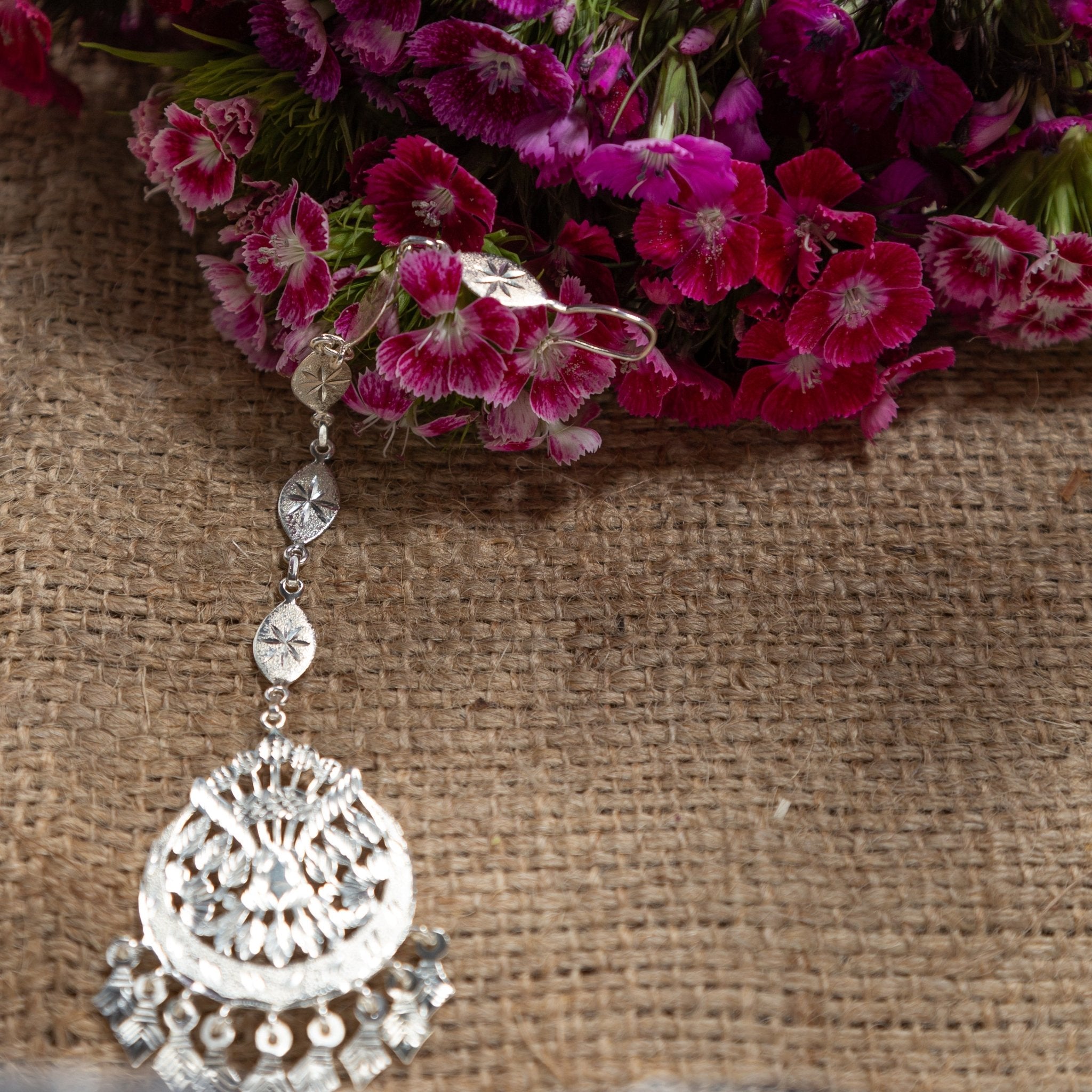 Lolita - Shiny Silver Mang Teeka | Silver Jewellery by Gulaal Jewels