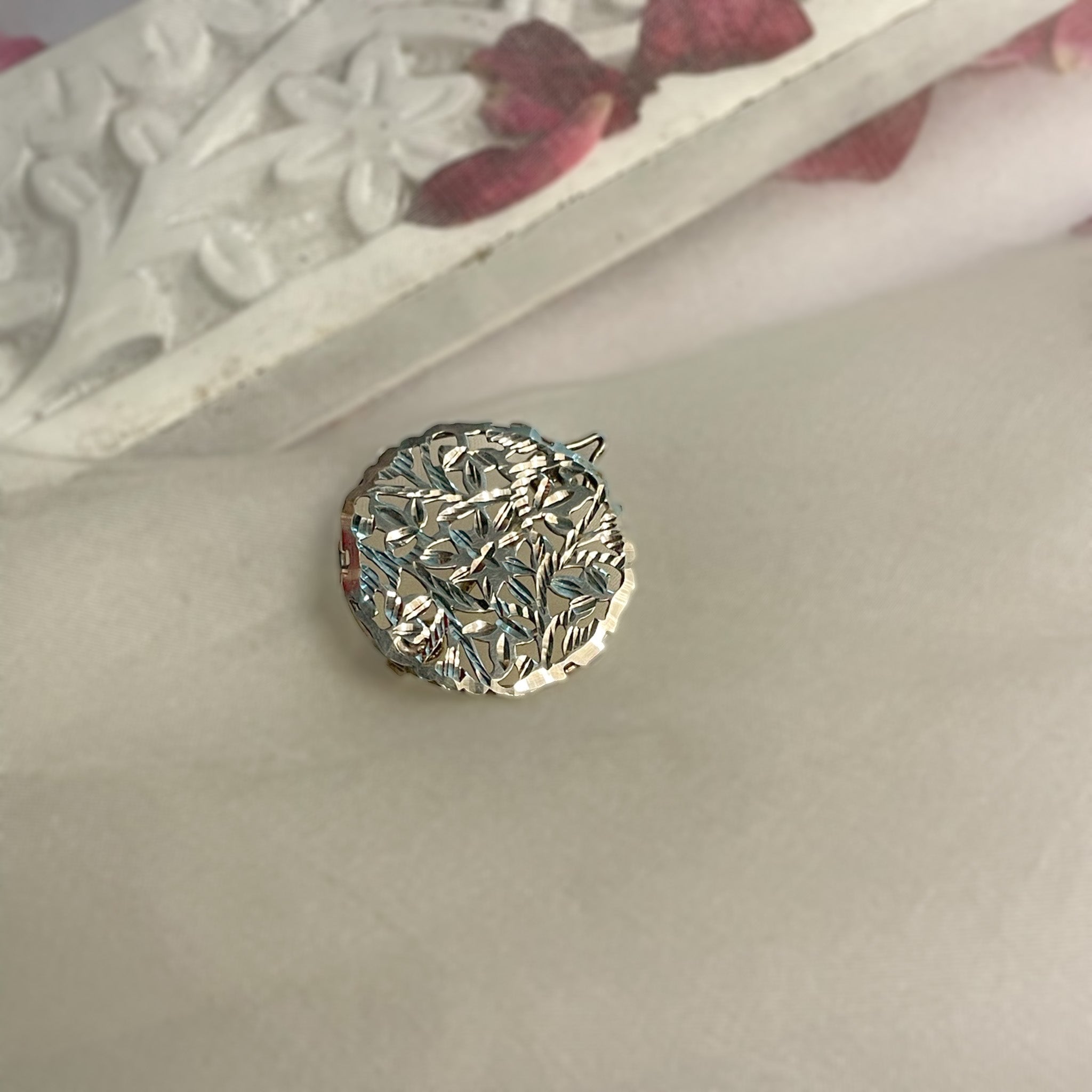 Nafeesa - Shiny Silver Hairpin | Silver Jewellery by Gulaal Jewels